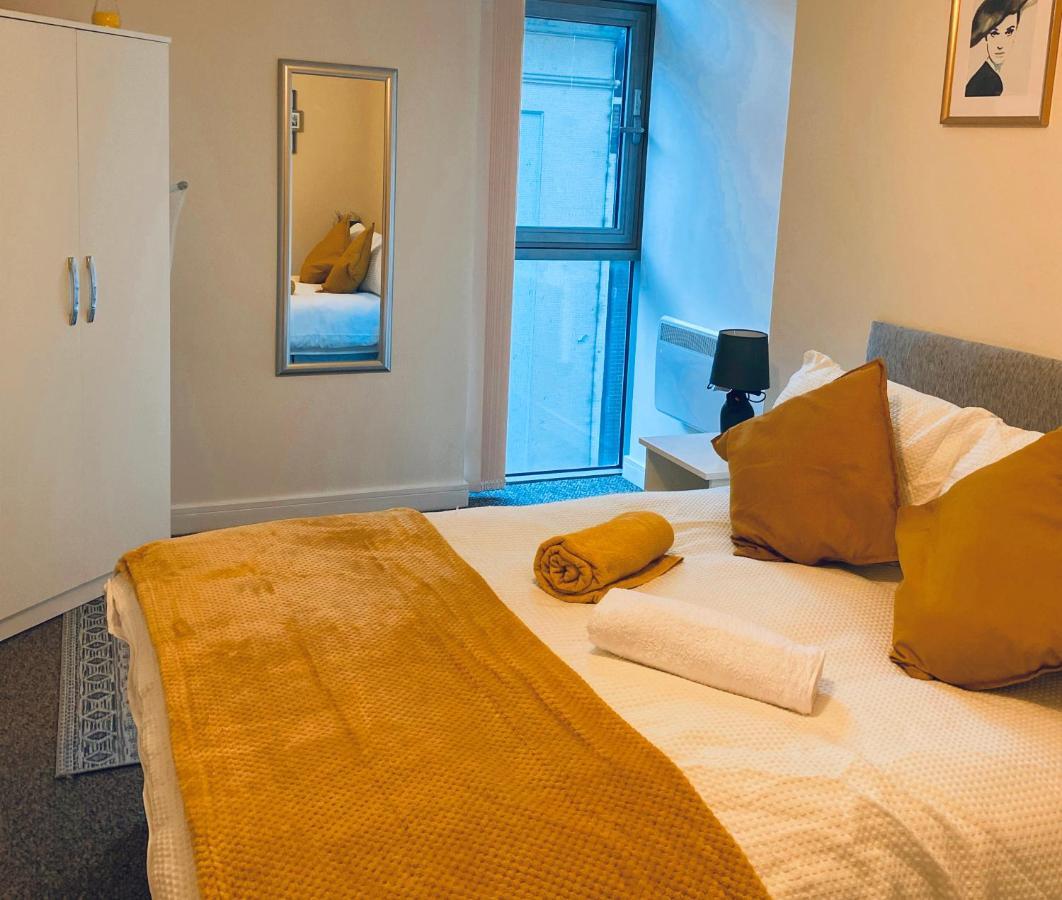 Stylish Two Bed In The Heart Of The City Бірмінгем Екстер'єр фото